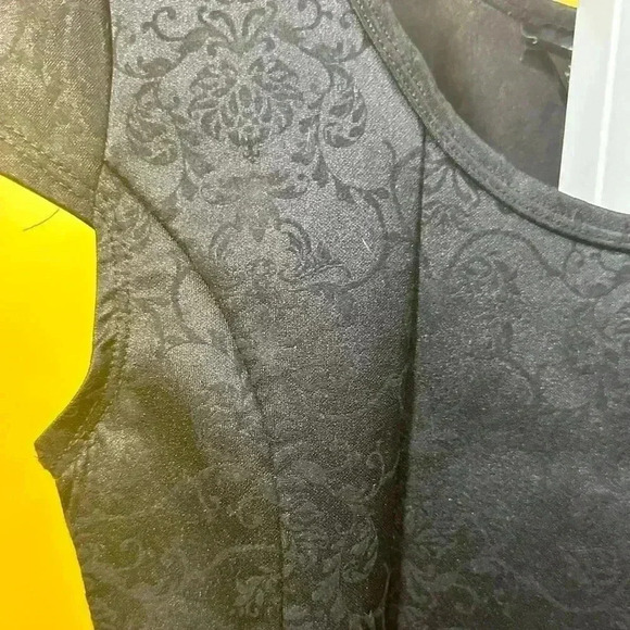 Rue 21 Womens Black Fitted Cap Sleeve Blouse - Picture 3 of 10